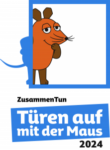 Logo für "Türen auf mit der Maus 2024". Ein blauer Kasten, in dem die Zeichnung der Maus seitlich zu sehen ist
